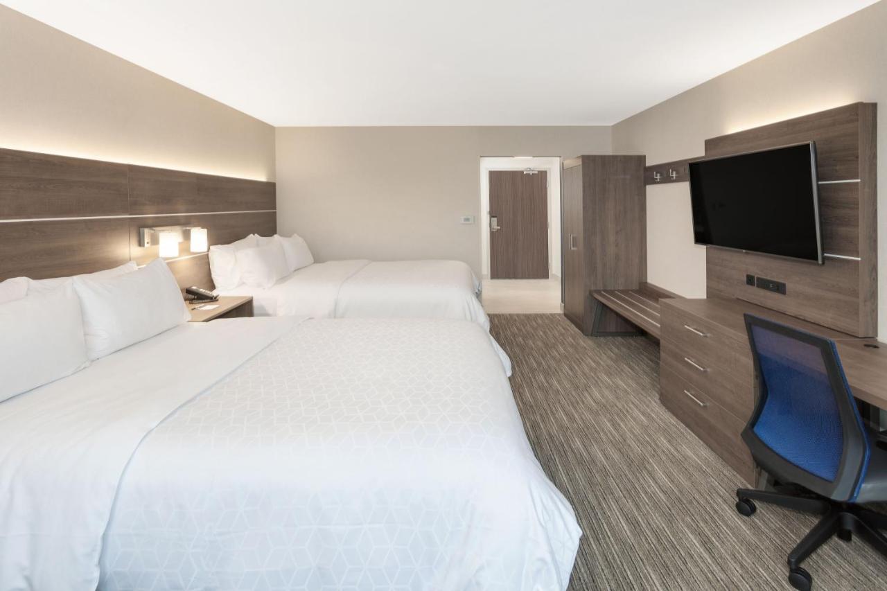 Holiday Inn Express Hotel & Suites Ottawa Airport By Ihg Εξωτερικό φωτογραφία