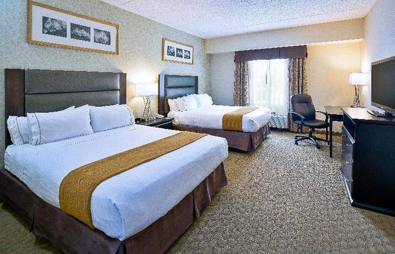 Holiday Inn Express Hotel & Suites Ottawa Airport By Ihg Εξωτερικό φωτογραφία